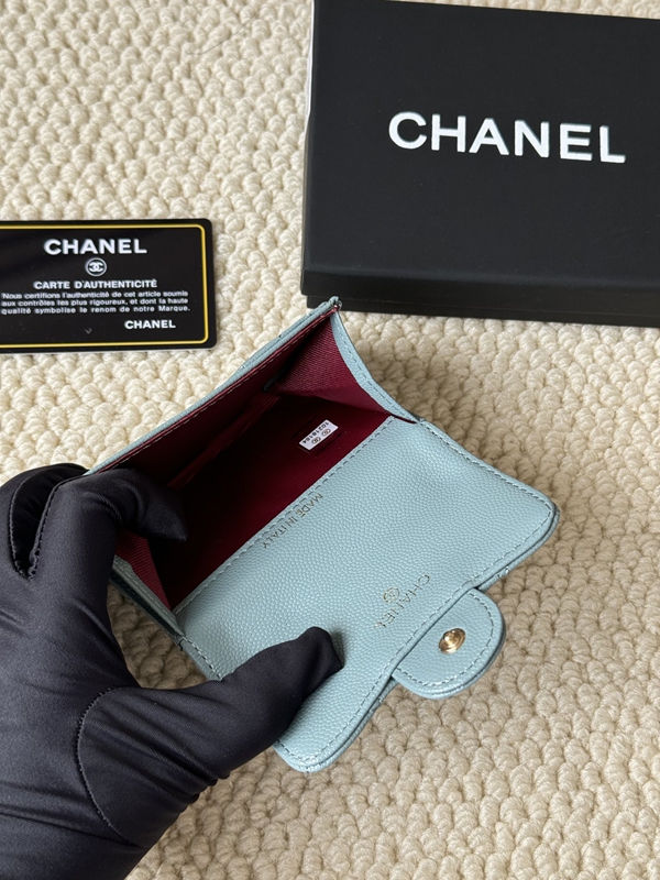 コピーシャネル激安財布全体デザイン